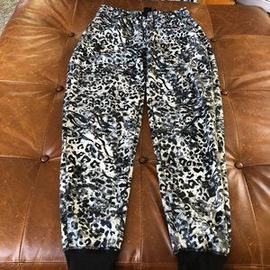 LulaRoe Jax joggers size S